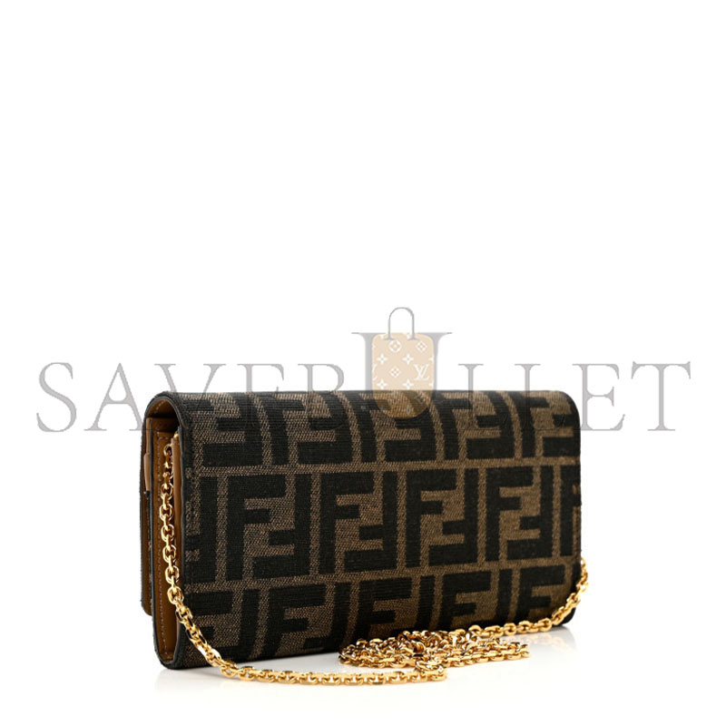 F**di zucca vitello continental wallet on chain tobacco (18.5*9.5*3cm)